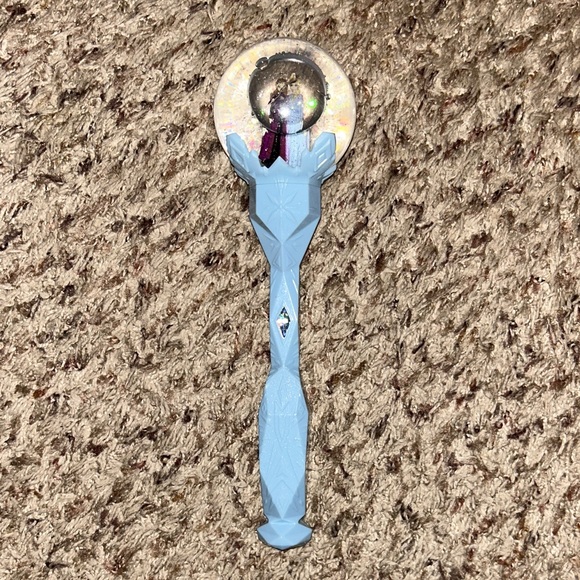 Disney Frozen Musical Toys - Picture 2 of 14